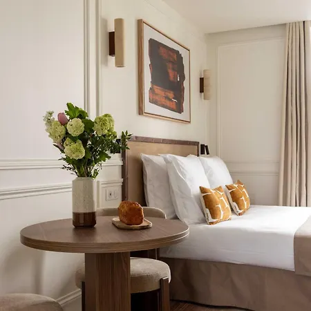 Palette Opera Hotel
